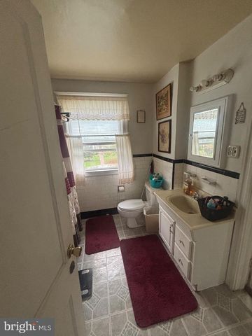 41 LINCOLN AVE, Lansdowne, PA 19050