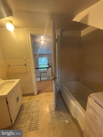 41 LINCOLN AVE, Lansdowne, PA 19050
