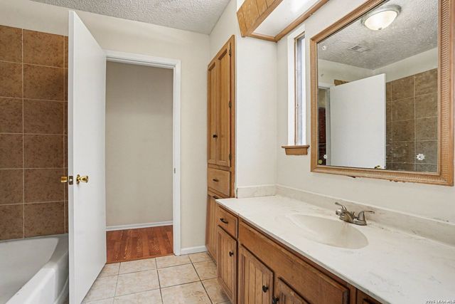 13622 landmark, San Antonio, TX 78217