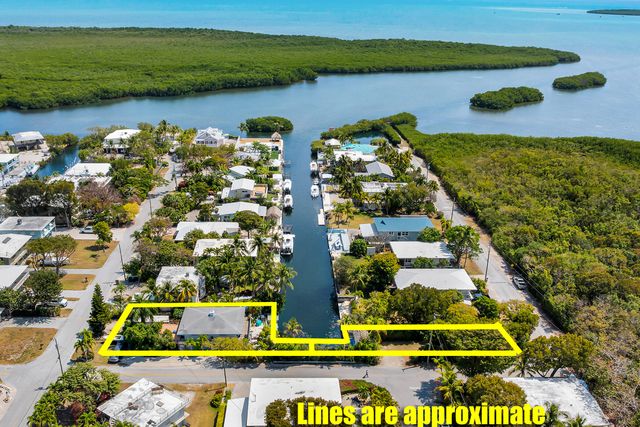 1112 Grand Street and Half Lot, Key Largo, FL 33037