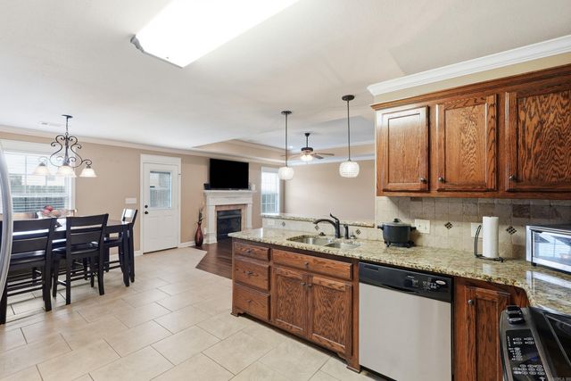 5502 Glenn Cove, Bryant, AR 72022
