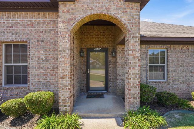 5502 Glenn Cove, Bryant, AR 72022