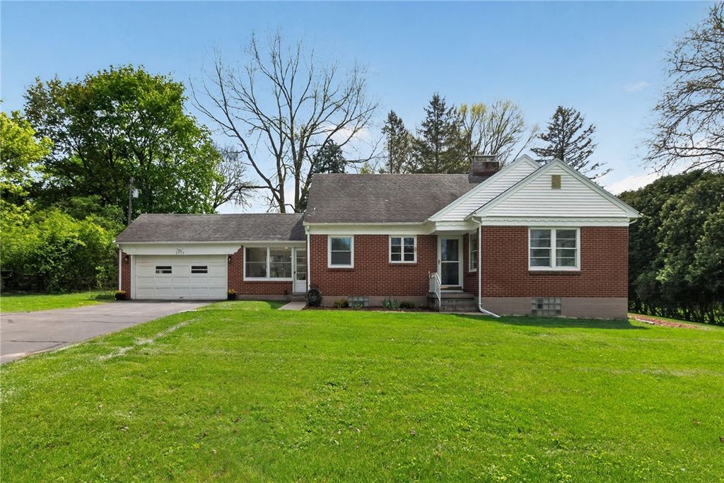 2539 Browncroft Boulevard, Penfield, NY 14625
