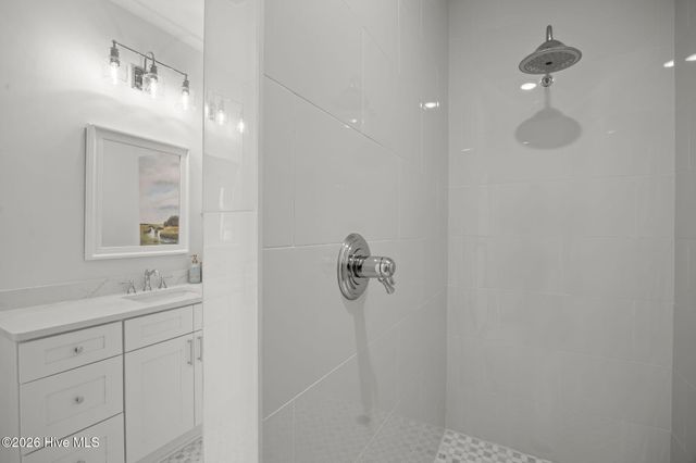 389 Crow Creek Drive NW, Calabash, NC 28467