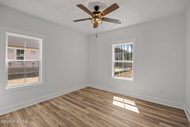 389 Crow Creek Drive NW, Calabash, NC 28467