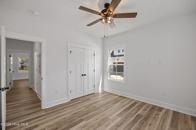 389 Crow Creek Drive NW, Calabash, NC 28467