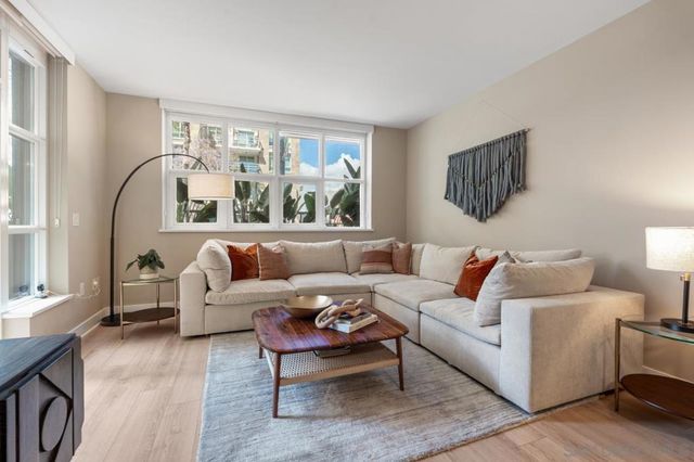 1325 Pacific Hwy 110, San Diego, CA 92101