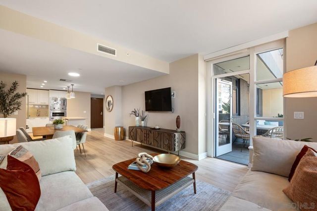 1325 Pacific Hwy 110, San Diego, CA 92101