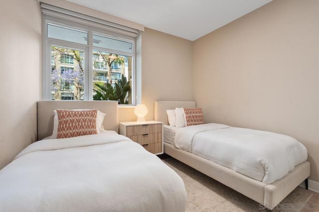 1325 Pacific Hwy 110, San Diego, CA 92101