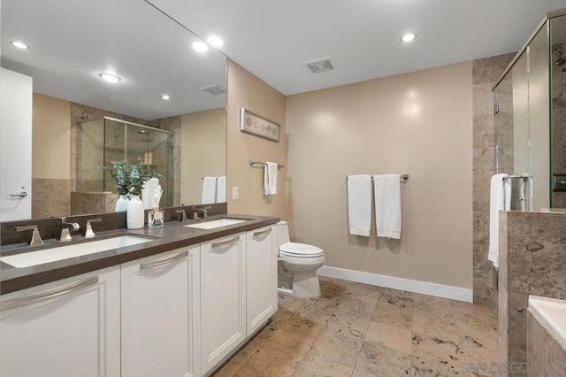 1325 Pacific Hwy 110, San Diego, CA 92101