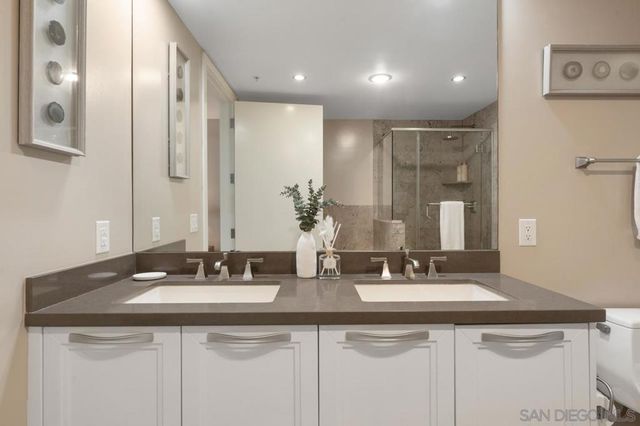 1325 Pacific Hwy 110, San Diego, CA 92101