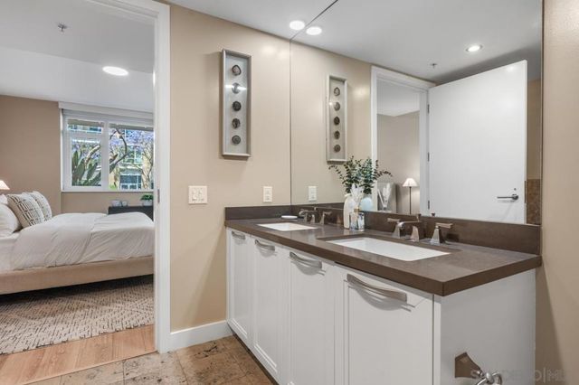 1325 Pacific Hwy 110, San Diego, CA 92101