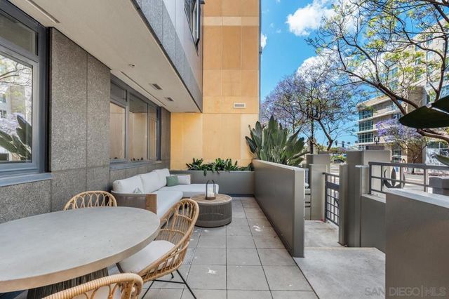 1325 Pacific Hwy 110, San Diego, CA 92101