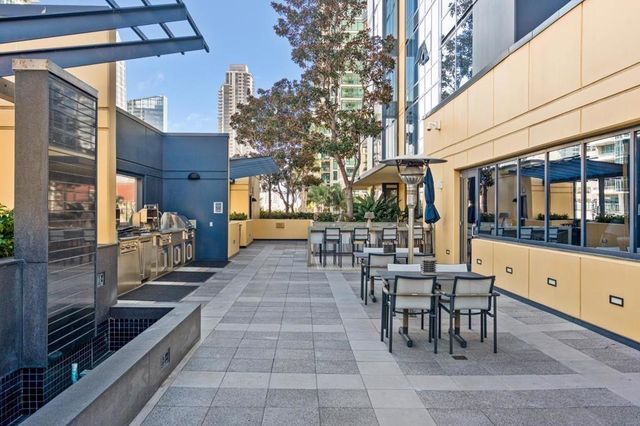 1325 Pacific Hwy 110, San Diego, CA 92101