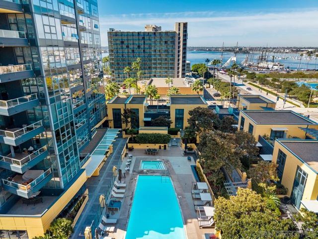 1325 Pacific Hwy 110, San Diego, CA 92101