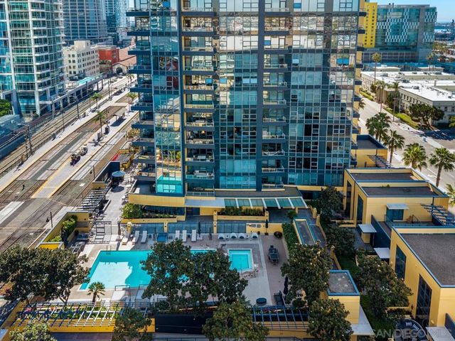 1325 Pacific Hwy 110, San Diego, CA 92101