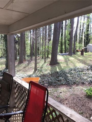 7725 Silversmith Drive, Cumming, GA 30028