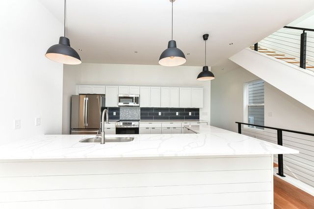 2919 Tropical Drive, Indianapolis, IN 46205