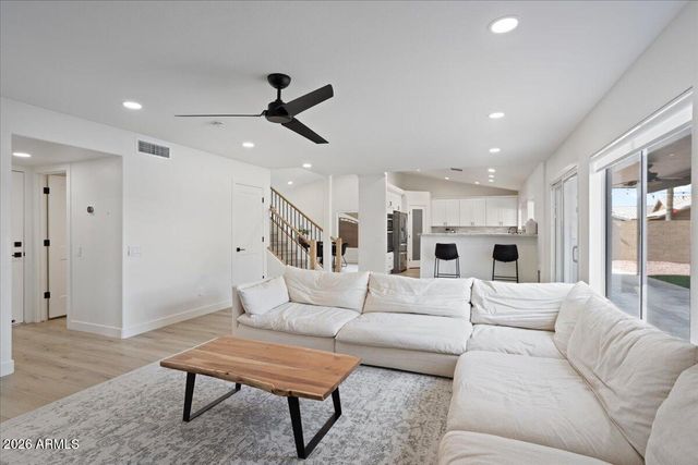 17521 N 84TH Lane, Peoria, AZ 85382