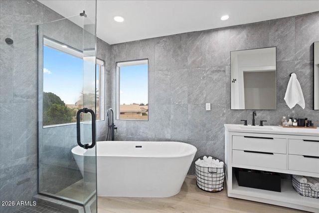 17521 N 84TH Lane, Peoria, AZ 85382