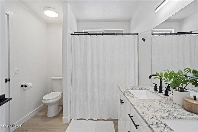 17521 N 84TH Lane, Peoria, AZ 85382