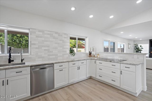 17521 N 84TH Lane, Peoria, AZ 85382