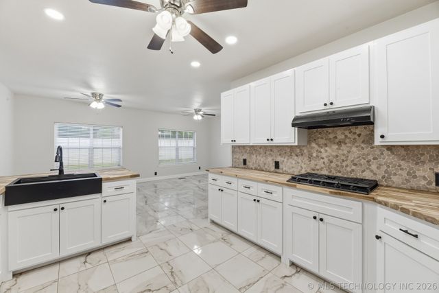 4228 S Aspen Place, Broken Arrow, OK 74011