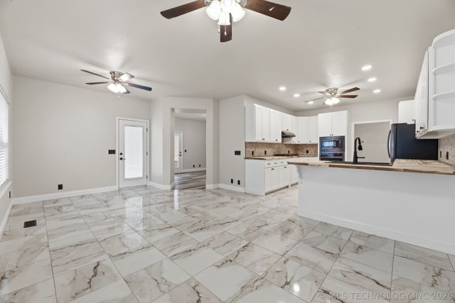 4228 S Aspen Place, Broken Arrow, OK 74011