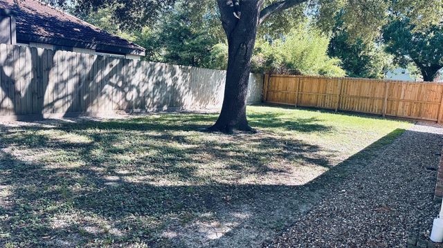 3906 Almington Lane, Houston, TX 77088