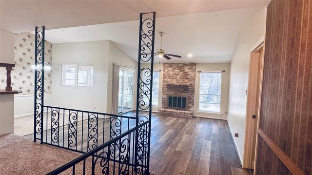 3906 Almington Lane, Houston, TX 77088