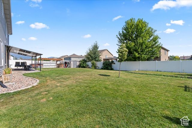 2885 W WILLOW SPROUT RD, Lehi, UT 84043