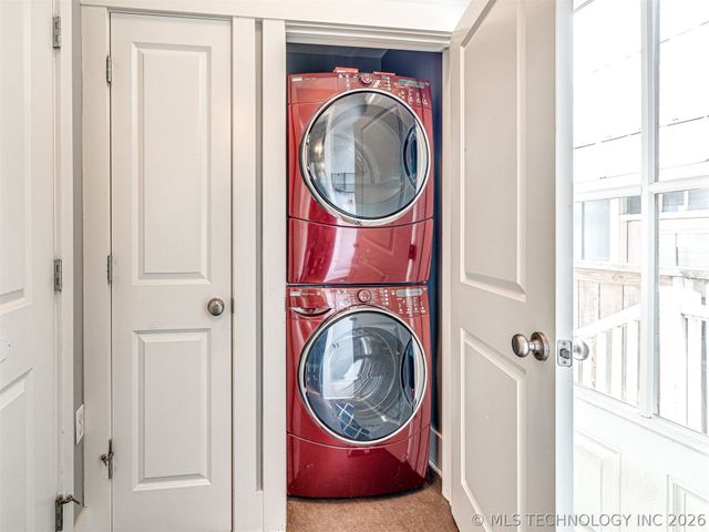 39 Boardwalk Street, Carlton Landing, OK 74432