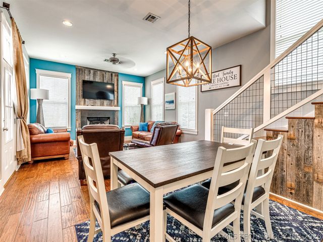 39 Boardwalk Street, Carlton Landing, OK 74432