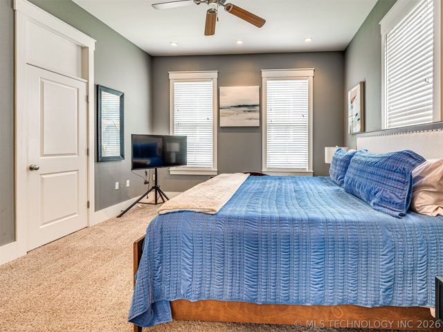 39 Boardwalk Street, Carlton Landing, OK 74432