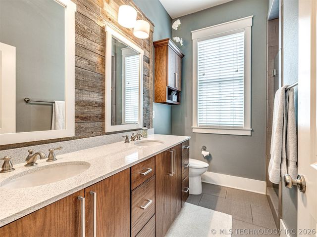 39 Boardwalk Street, Carlton Landing, OK 74432