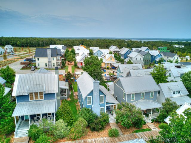 39 Boardwalk Street, Carlton Landing, OK 74432