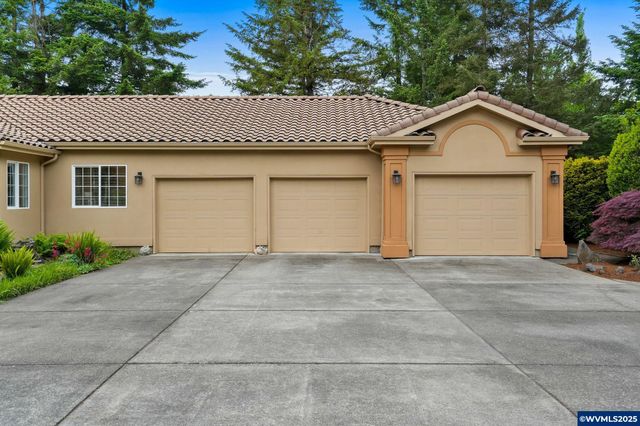 7780 Alexa Ln SE, Salem, OR 97317