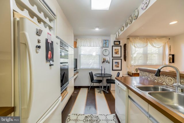 621 CEDAR AVE, Collingswood, NJ 08108