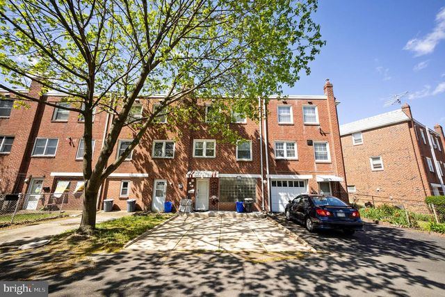 621 CEDAR AVE, Collingswood, NJ 08108