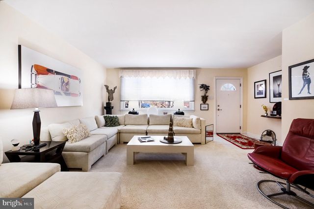 621 CEDAR AVE, Collingswood, NJ 08108