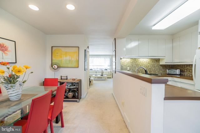 621 CEDAR AVE, Collingswood, NJ 08108