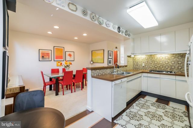 621 CEDAR AVE, Collingswood, NJ 08108