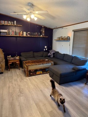 1627 Wild Horse Lane, Stephenville, TX 76401