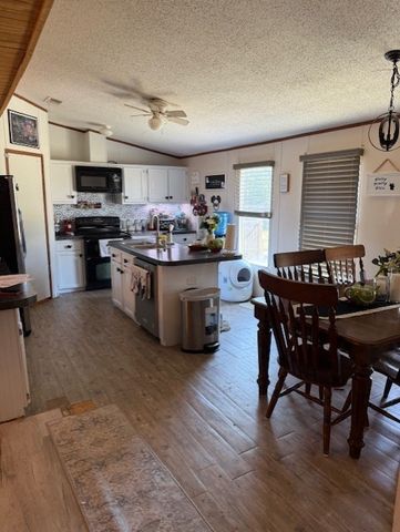 1627 Wild Horse Lane, Stephenville, TX 76401