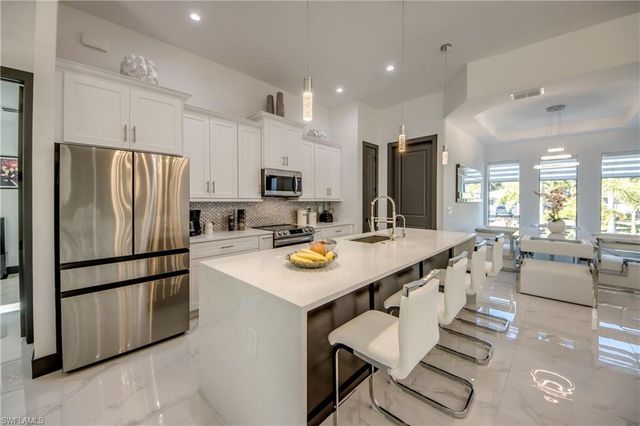 4345 SW 25th CT, Cape Coral, FL 33914