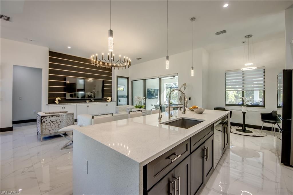 Image 17 of property listing at 4345 SW 25th CT, Cape Coral, FL 33914