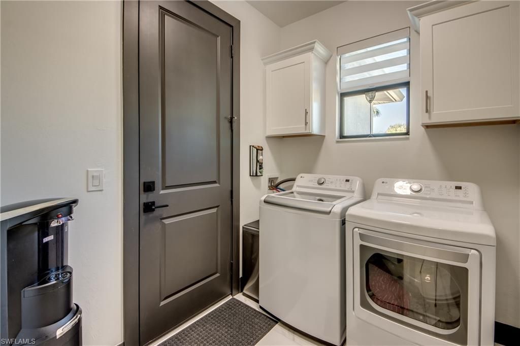 Image 28 of property listing at 4345 SW 25th CT, Cape Coral, FL 33914