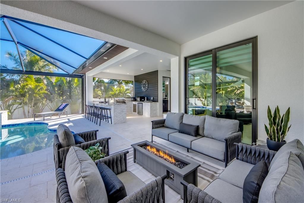 Image 33 of property listing at 4345 SW 25th CT, Cape Coral, FL 33914