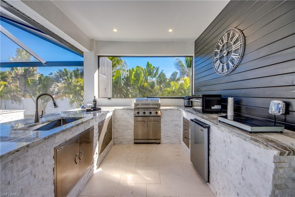 Image 38 of property listing at 4345 SW 25th CT, Cape Coral, FL 33914