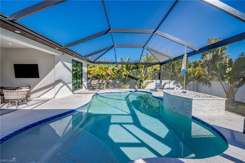 Image 44 of property listing at 4345 SW 25th CT, Cape Coral, FL 33914